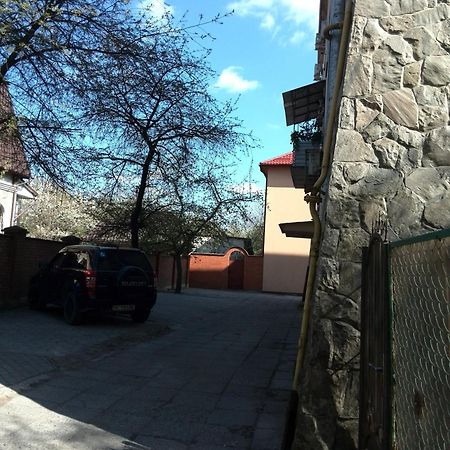 Apartment On Franka Lviv Eksteriør billede