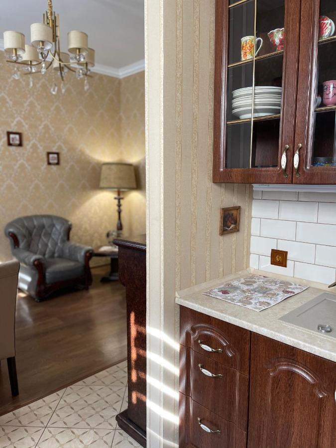 Apartment On Franka Lviv Eksteriør billede