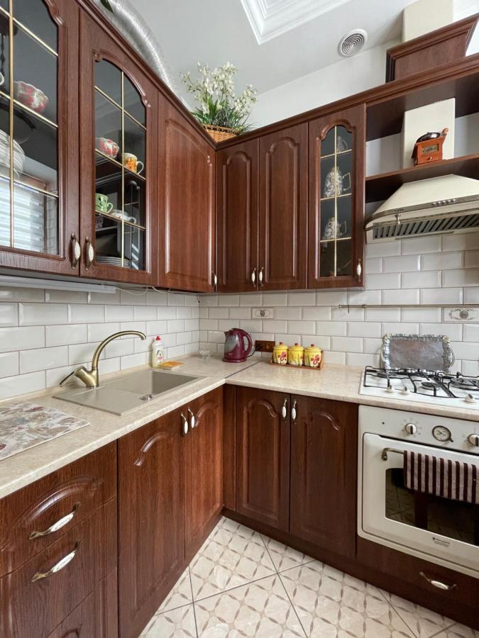 Apartment On Franka Lviv Eksteriør billede